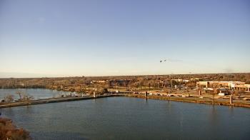 Weather camera view of Commerce Bank.