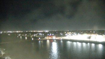 Weather camera view of Commerce Bank.