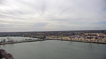 Weather camera view of Commerce Bank.