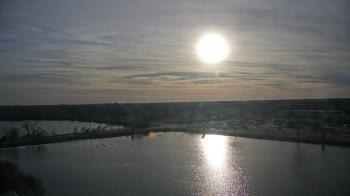 Weather camera view of Commerce Bank.