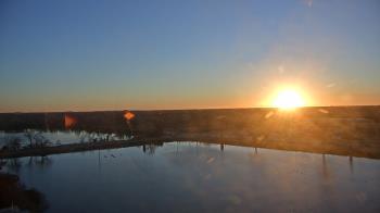 Weather camera view of Commerce Bank.