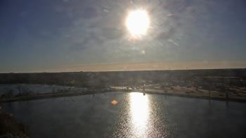 Weather camera view of Commerce Bank.