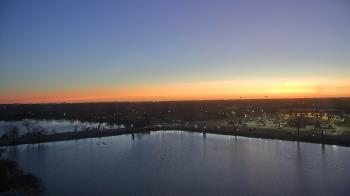 Weather camera view of Commerce Bank.