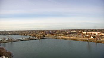 Weather camera view of Commerce Bank.