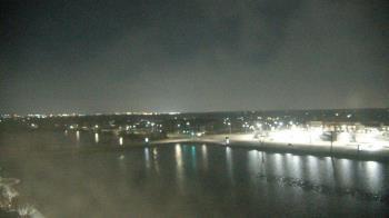 Weather camera view of Commerce Bank.