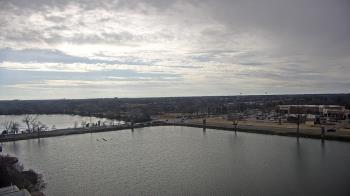 Weather camera view of Commerce Bank.