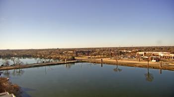 Weather camera view of Commerce Bank.
