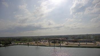 Weather camera view of Commerce Bank.