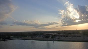 Weather camera view of Commerce Bank.