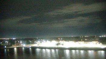 Weather camera view of Commerce Bank.