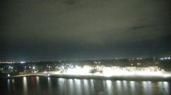 Weather camera view of Commerce Bank.