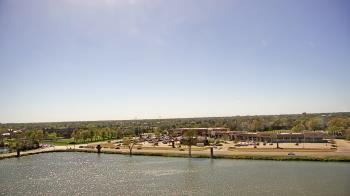 Weather camera view of Commerce Bank.