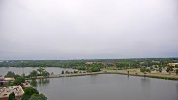 Weather camera view of Commerce Bank.