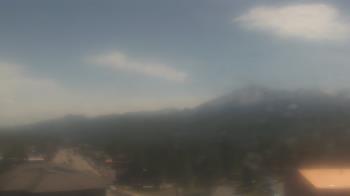 Weather camera view of Woodland Park Public Library.