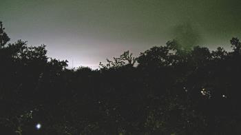 Weather camera view of Metairie Club Gardens.