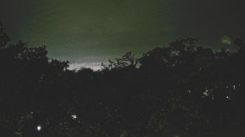 Weather camera view of Metairie Club Gardens.