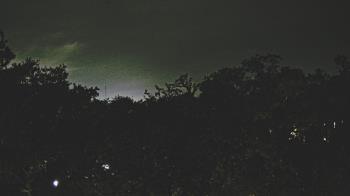 Weather camera view of Metairie Club Gardens.