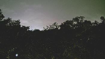 Weather camera view of Metairie Club Gardens.