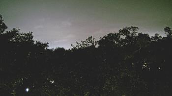 Weather camera view of Metairie Club Gardens.