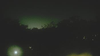 Weather camera view of Metairie Club Gardens.