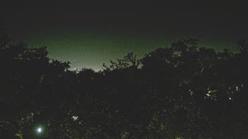 Weather camera view of Metairie Club Gardens.