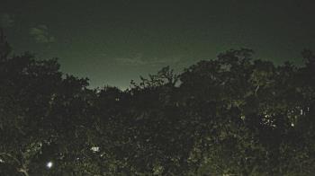 Weather camera view of Metairie Club Gardens.