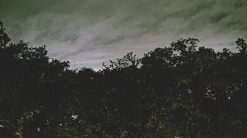 Weather camera view of Metairie Club Gardens.