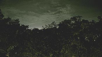 Weather camera view of Metairie Club Gardens.