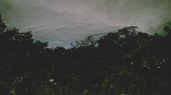 Weather camera view of Metairie Club Gardens.