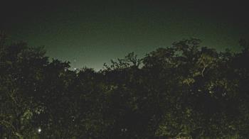 Weather camera view of Metairie Club Gardens.