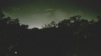 Weather camera view of Metairie Club Gardens.