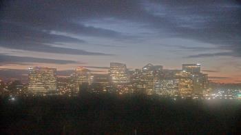 Weather camera view of The Watergate Hotel.