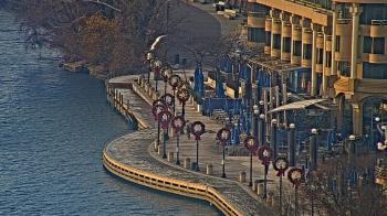 Weather camera view of The Watergate Hotel.