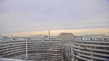 Weather camera view of The Watergate Hotel.