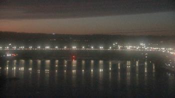 Weather camera view of The Watergate Hotel.