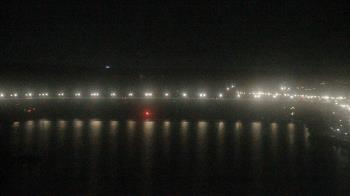 Weather camera view of The Watergate Hotel.