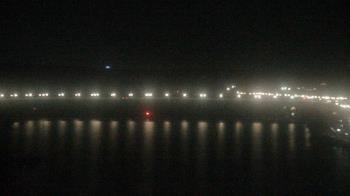 Weather camera view of The Watergate Hotel.