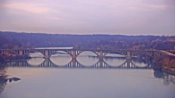 Weather camera view of The Watergate Hotel.