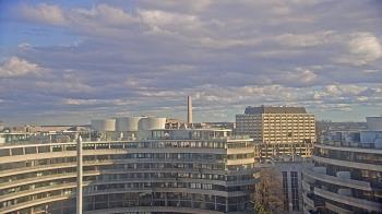 Weather camera view of The Watergate Hotel.