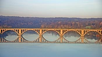 Weather camera view of The Watergate Hotel.