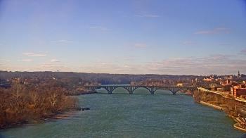 Weather camera view of The Watergate Hotel.