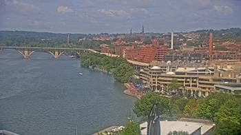 Weather camera view of The Watergate Hotel.