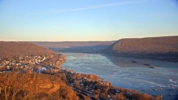 Weather camera view of WHTM Marysville Blue Mtn 1000 ft elev.