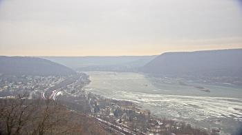 Weather camera view of WHTM Marysville Blue Mtn 1000 ft elev.