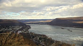 Weather camera view of WHTM Marysville Blue Mtn 1000 ft elev.