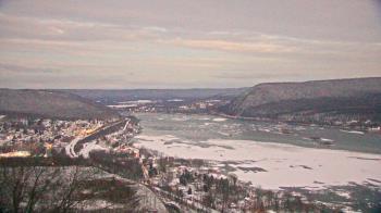 Weather camera view of WHTM Marysville Blue Mtn 1000 ft elev.