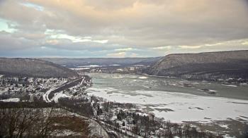 Weather camera view of WHTM Marysville Blue Mtn 1000 ft elev.