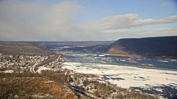 Weather camera view of WHTM Marysville Blue Mtn 1000 ft elev.