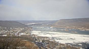 Weather camera view of WHTM Marysville Blue Mtn 1000 ft elev.
