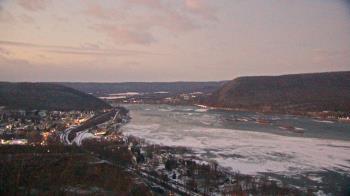 Weather camera view of WHTM Marysville Blue Mtn 1000 ft elev.